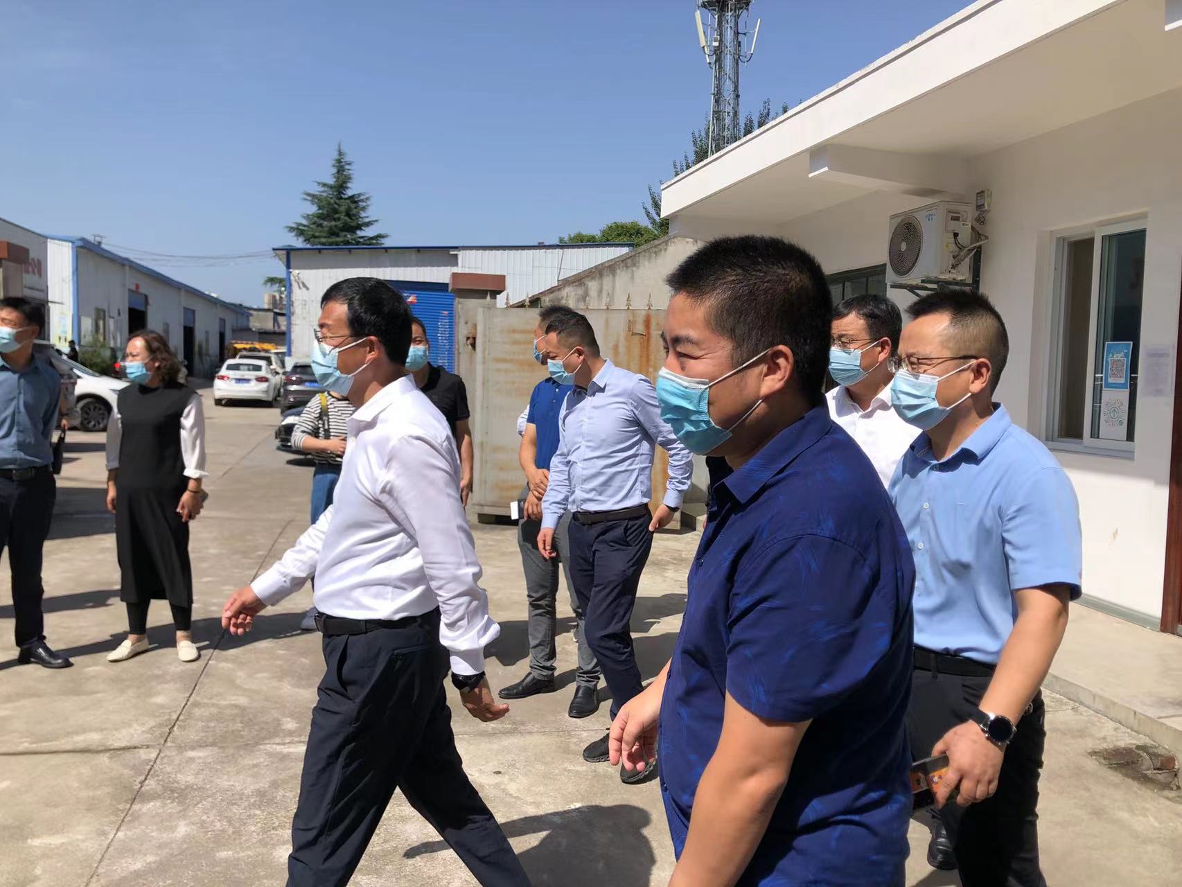 寶雞市委副書記、渭濱區(qū)委書記段小龍到我公司調(diào)研